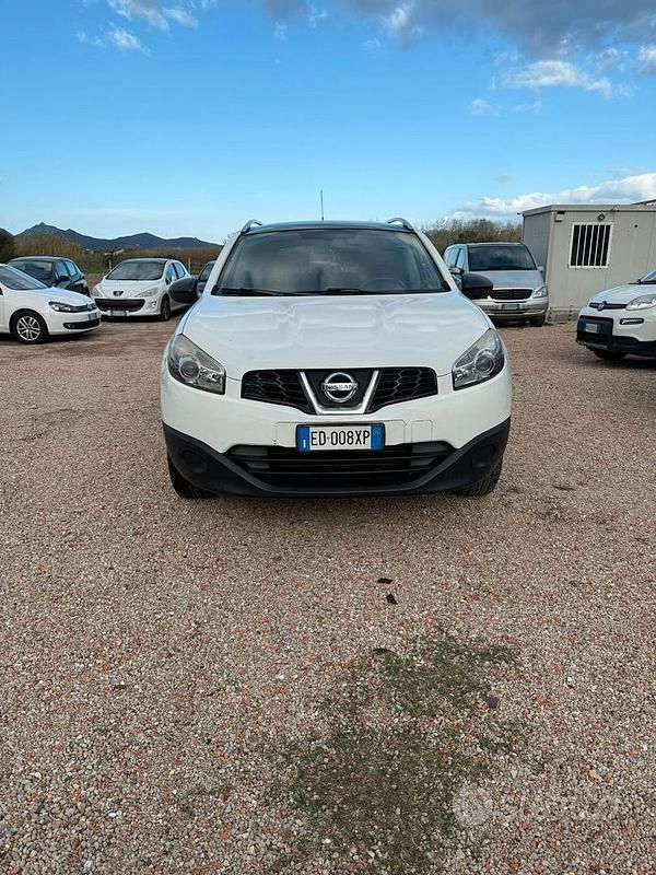 Usata Nissan Qashqai +2 106 CV (77 kW) 2010 Bianco SUV