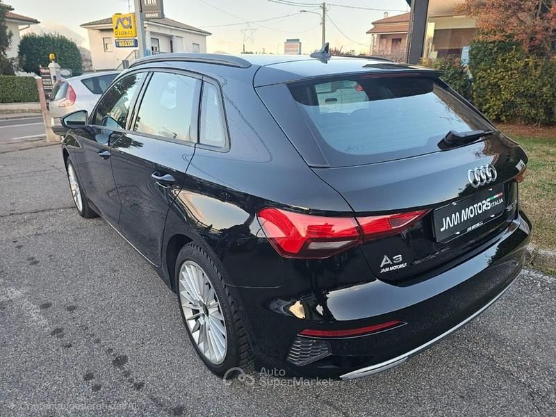 Usata Audi A3 Advanced 150 CV (110 kW) 2024 Nero metallizzato Berlina