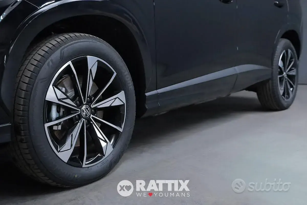 Nuova MG HS Luxury 170 CV (125 kW) 2026 Nero SUV