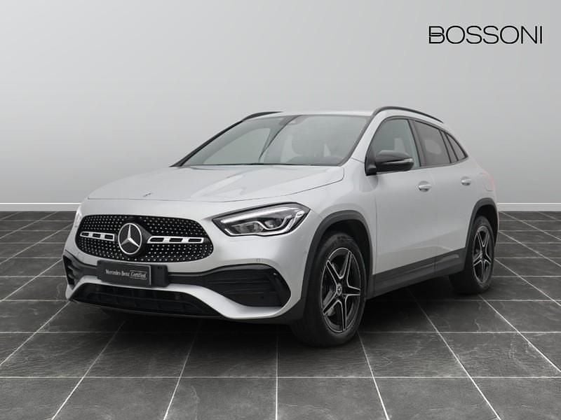 Usata Mercedes GLA250 Premium 160 CV (117 kW) 2023 Argento SUV