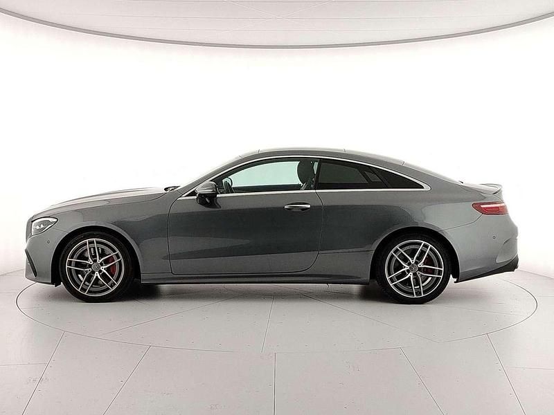 Usata Mercedes E53 AMG AMG 435 CV (319 kW) 2022 Argento selenite Coupé