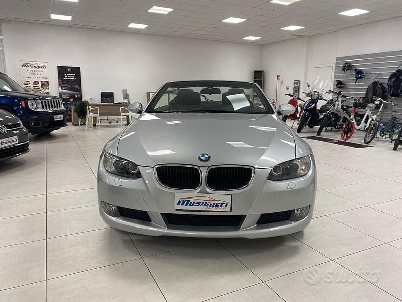 Usata BMW 320 Cabriolet 169 CV (124 kW) 2008 Grigio Cabrio
