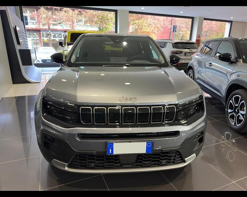 Nuova Jeep Avenger Summit 101 CV (74 kW) 2025 Grigio SUV