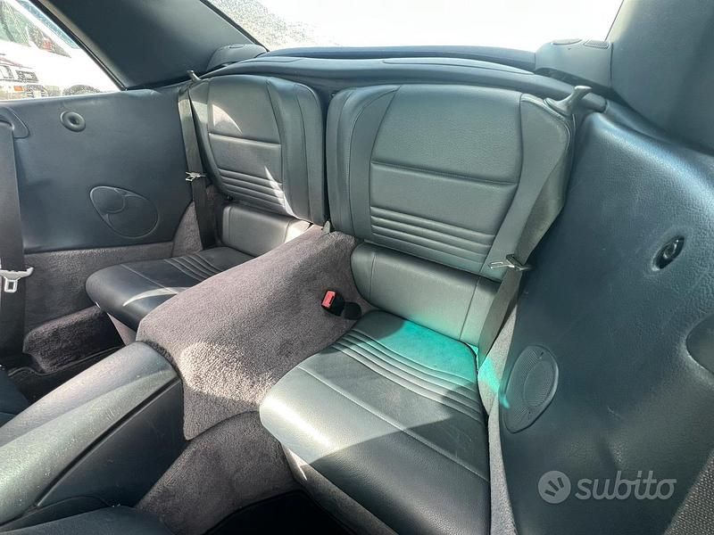 Usata Porsche 911 Carrera Cabriolet 300 CV (220 kW) 2000 Cabrio