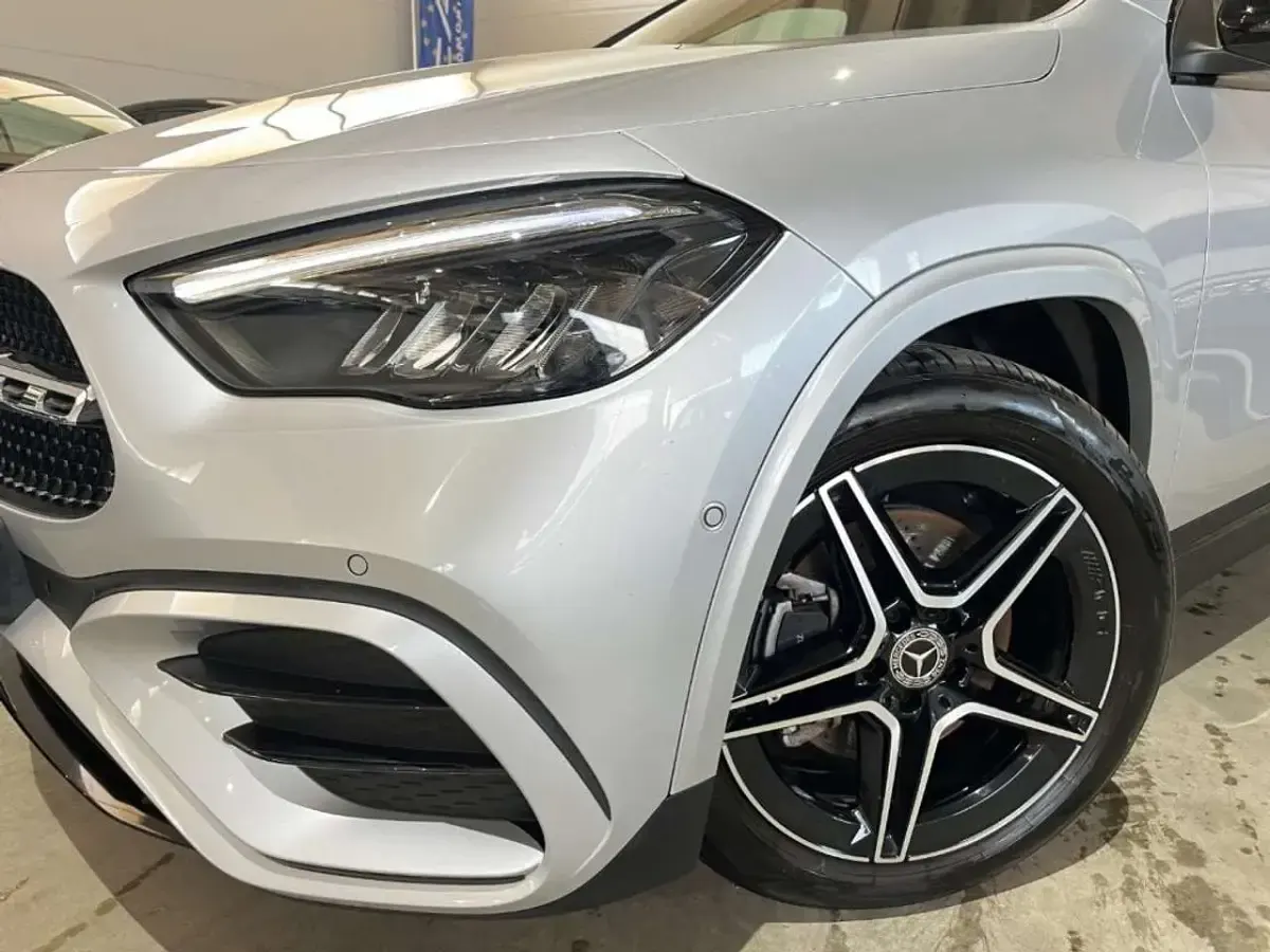 Nuova Mercedes GLA200 AMG Line Premium Plus 163 CV (119 kW) 2025 Grigio SUV