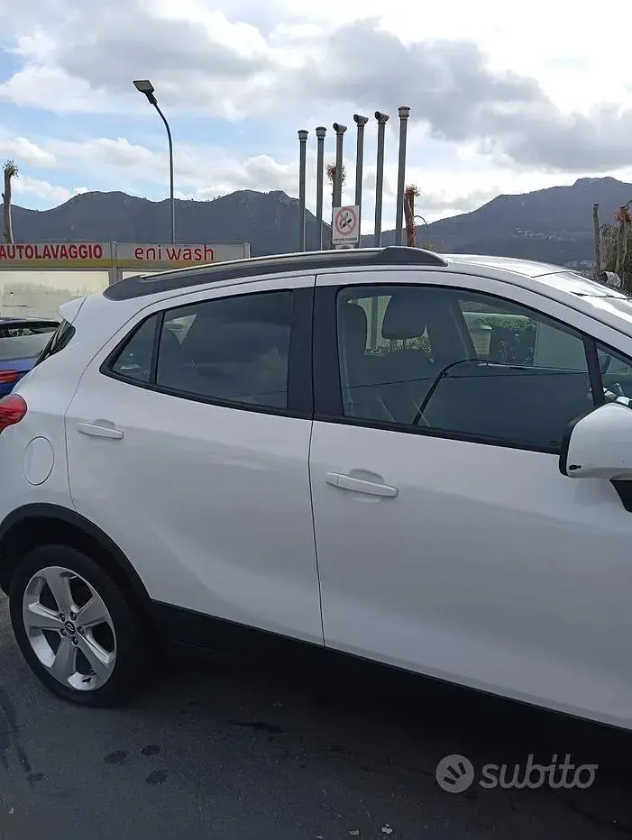 Usata Opel Mokka 131 CV (96 kW) 2014 Bianco SUV