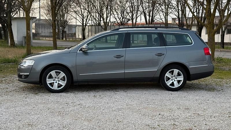Usata VW Passat 105 CV (77 kW) 2008 Grigio Station wagon