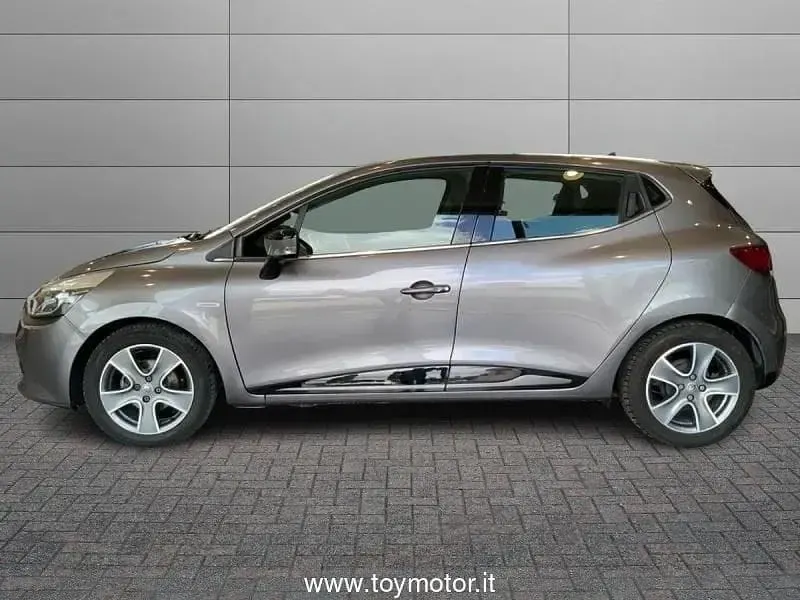 Usata Renault Clio IV 75 CV (55 kW) 2015 Grigio Berlina