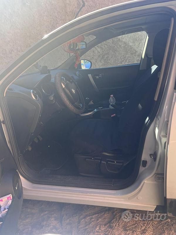 Usata Nissan Qashqai 140 CV (102 kW) 2009 Grigio SUV