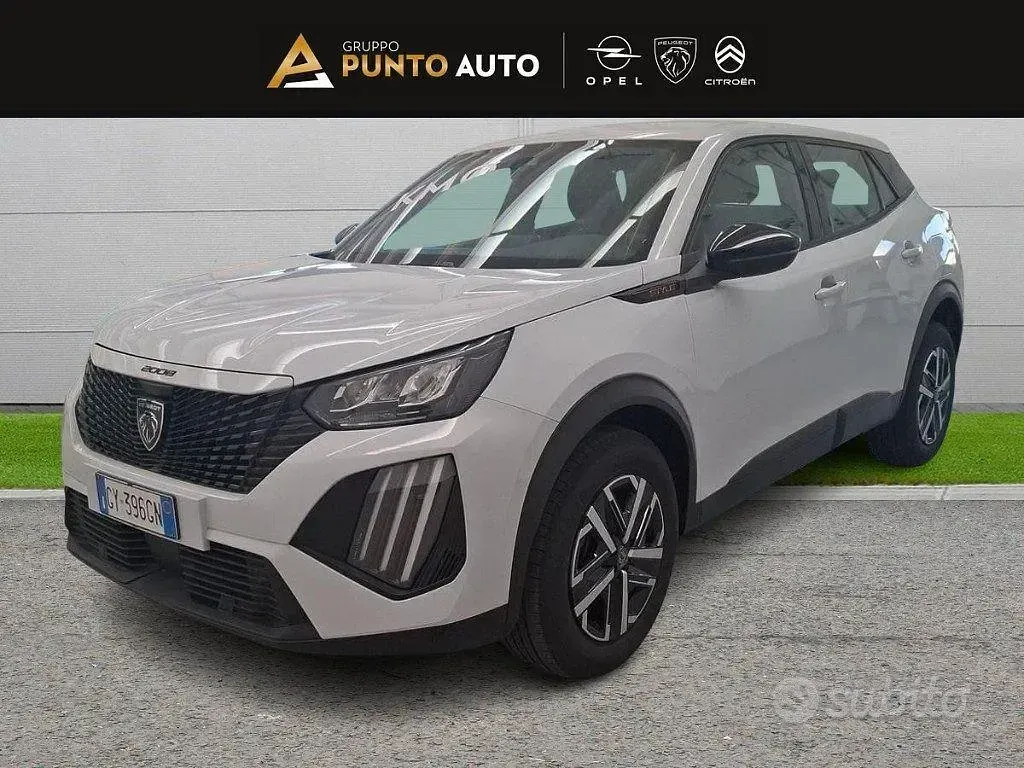 Nuova Peugeot 2008 Style 101 CV (74 kW) 2026 Grigio SUV