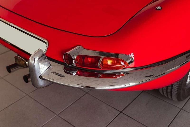 Usata Jaguar E-Type 265 CV (194 kW) 1963 Rosso Cabrio