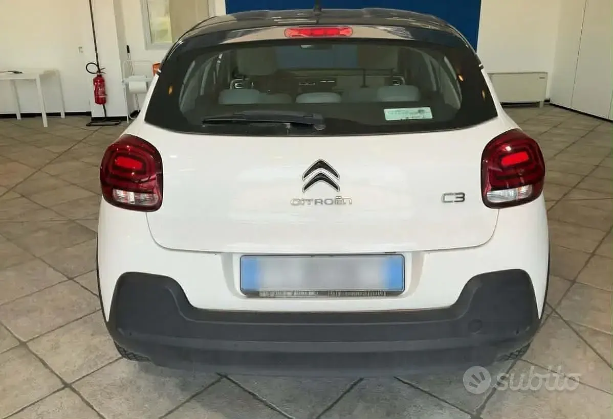 Usata Citroën C3 Shine 75 CV (55 kW) 2018 Bianco Utilitaria