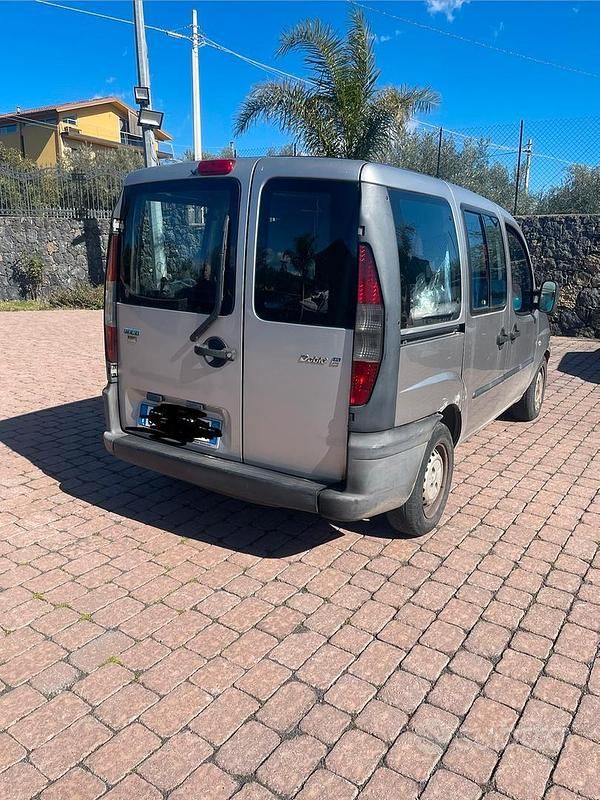 Usata Fiat Doblò 2003 Grigio Monovolume