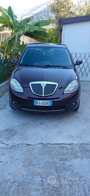 Usata Lancia Ypsilon 2007 Utilitaria