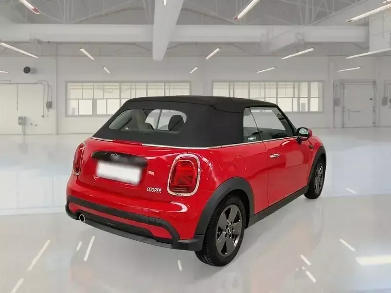 Usata Mini Cooper Cabriolet Classic 135 CV (99 kW) 2023 Cabrio