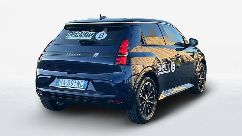 Usata Renault 5 E-Tech Iconic 77 kW (106 CV) 2024 Other Utilitaria
