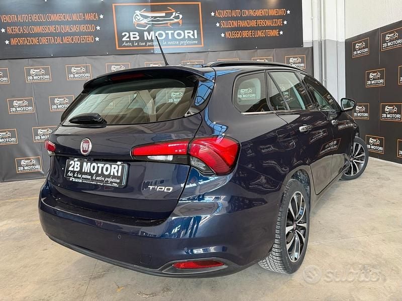 Usata Fiat Tipo Lounge 95 CV (69 kW) 2018 Blu Station wagon