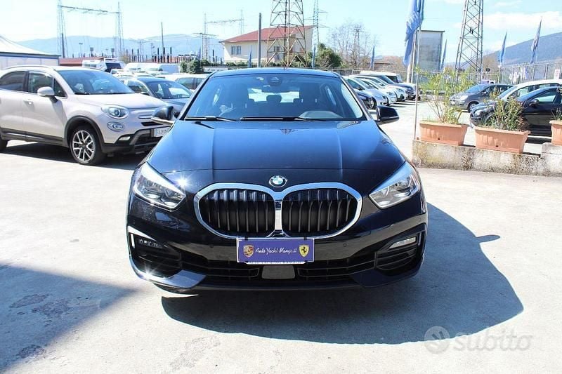 Usata BMW 118 Advantage 151 CV (111 kW) 2019 Nero Utilitaria