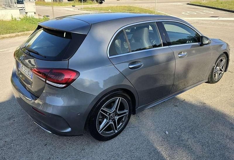 Usata Mercedes A180 Premium 116 CV (85 kW) 2020 Berlina