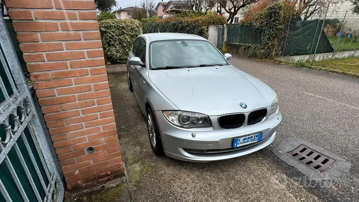 Usata BMW 118 2008 Grigio Utilitaria