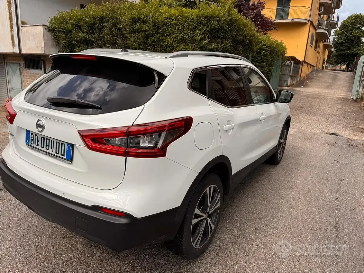 Usata Nissan Qashqai 116 CV (85 kW) 2019 Bianco SUV