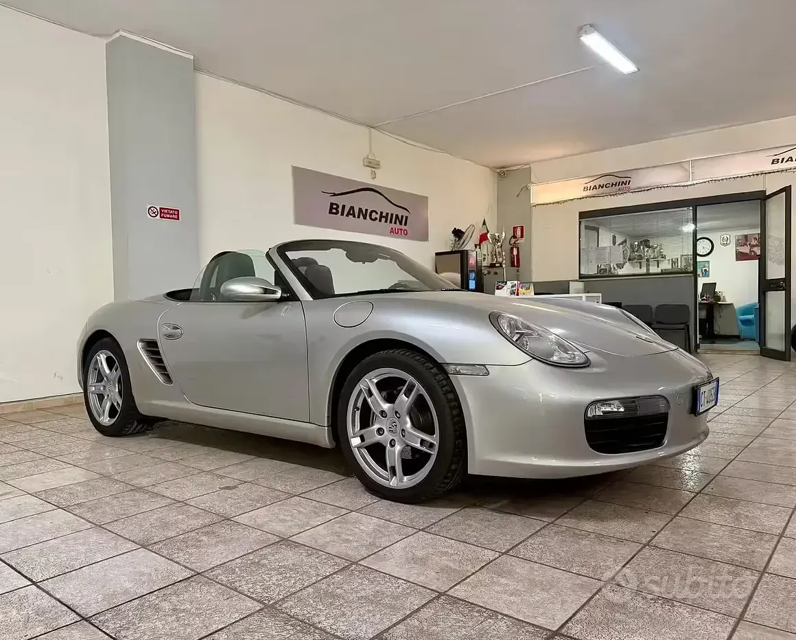 Usata Porsche Boxster 239 CV (175 kW) 2005 Grigio Cabrio