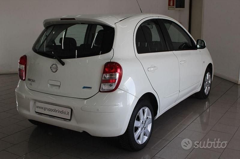 Usata Nissan Micra Acenta 98 CV (72 kW) 2011 Bianco Utilitaria