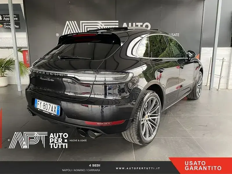 Usata Porsche Macan Turbo 441 CV (324 kW) 2020 Nero SUV