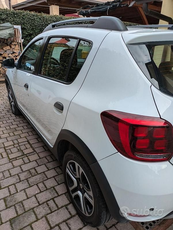 Usata Dacia Sandero Stepway 2019 Bianco SUV