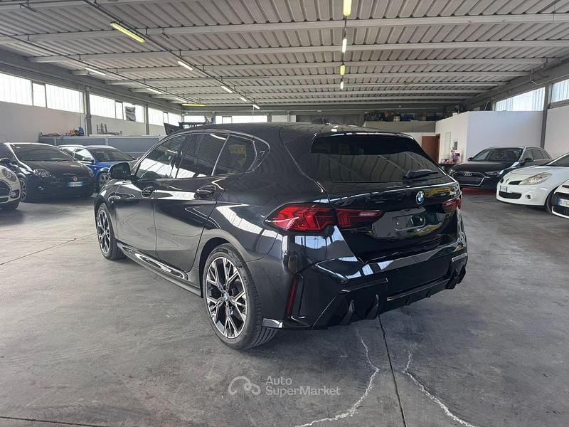 Usata BMW 120 M Sport 163 CV (119 kW) 2025 Nero Utilitaria