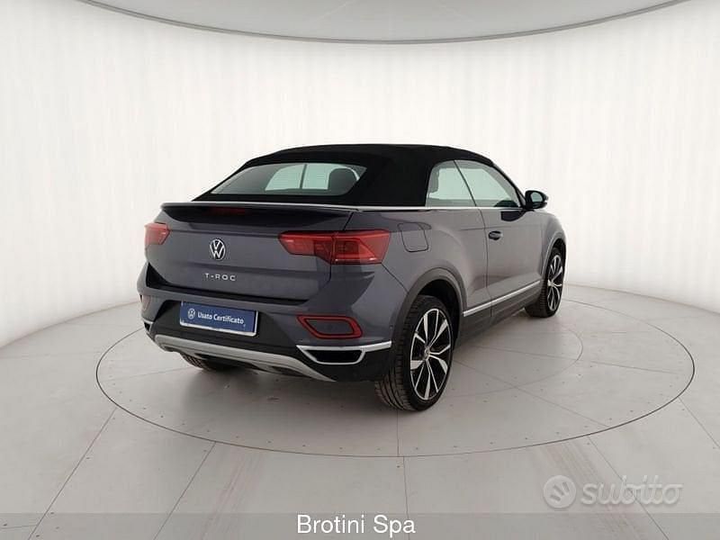 Usata VW T-Roc Cabriolet Style 110 CV (80 kW) 2023 Grigio Cabrio