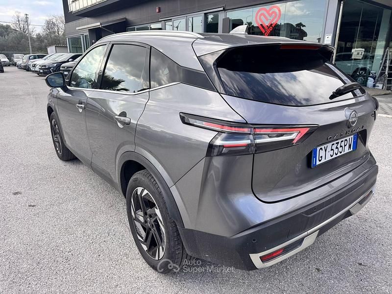 Usata Nissan Qashqai 140 CV (102 kW) 2025 Gray SUV