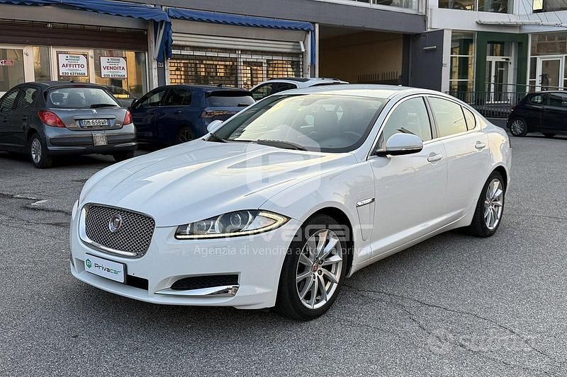 Usata Jaguar XF 163 CV (119 kW) 2013 Bianco Berlina