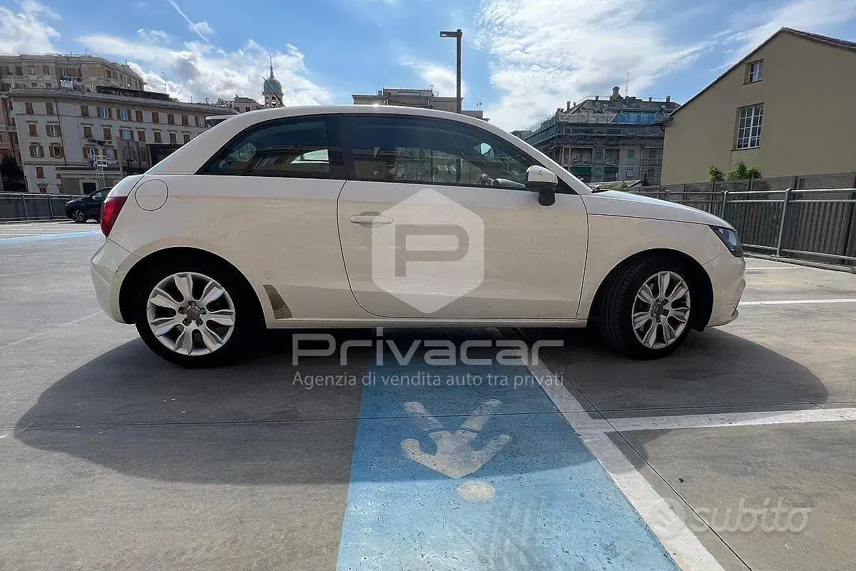 Usata Audi A1 Ambition 105 CV (77 kW) 2011 Bianco Utilitaria
