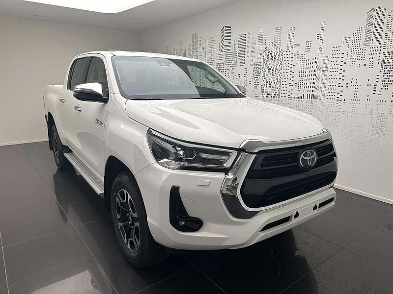 Nuova Toyota HiLux Executive 150 CV (110 kW) 2025 Bianco Pick-up