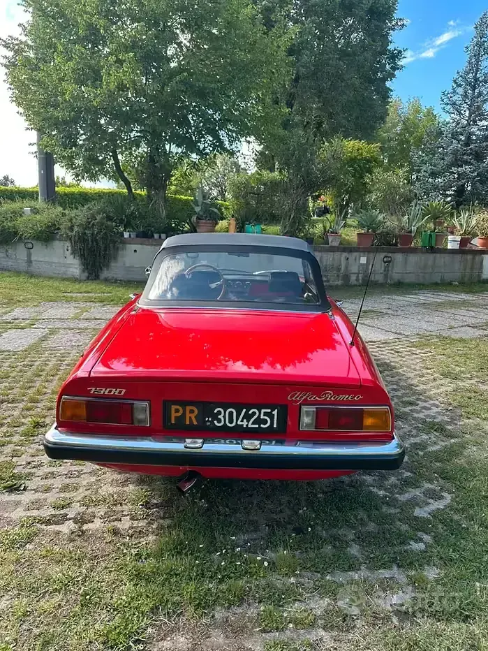 Usata Alfa Romeo Spider 1970 Rosso Cabrio