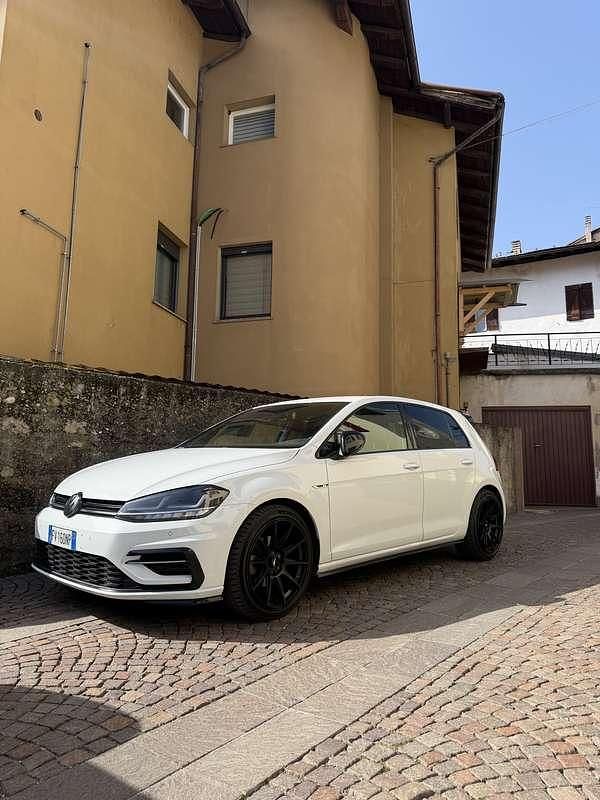 Usata VW Golf VII Business 116 CV (85 kW) 2018 Berlina
