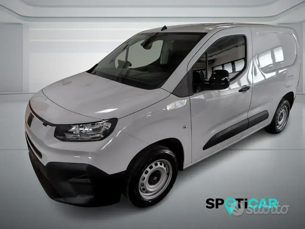 Usata Fiat Doblò 101 CV (74 kW) 2026 Monovolume