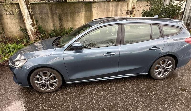 Usata Ford Focus ST-Line 125 CV (91 kW) 2023 Blu/azzurro Station wagon