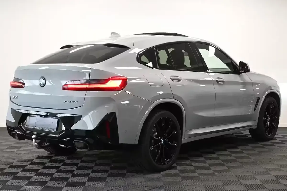 Usata BMW X4 M Sport 183 CV (134 kW) 2025 Grigio SUV
