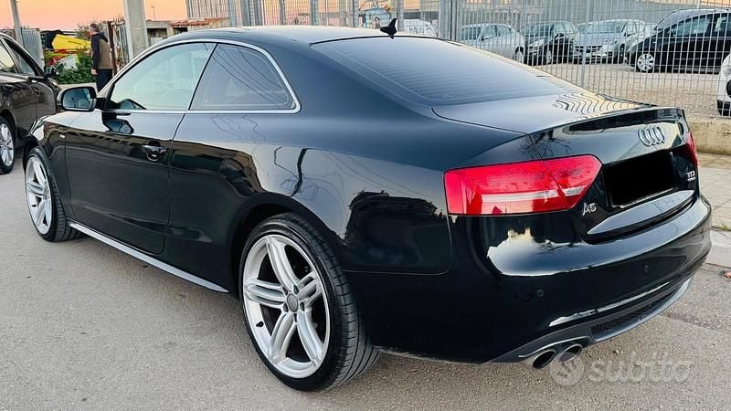 Usata Audi A5 S-Line 170 CV (125 kW) 2011 Nero Coupé