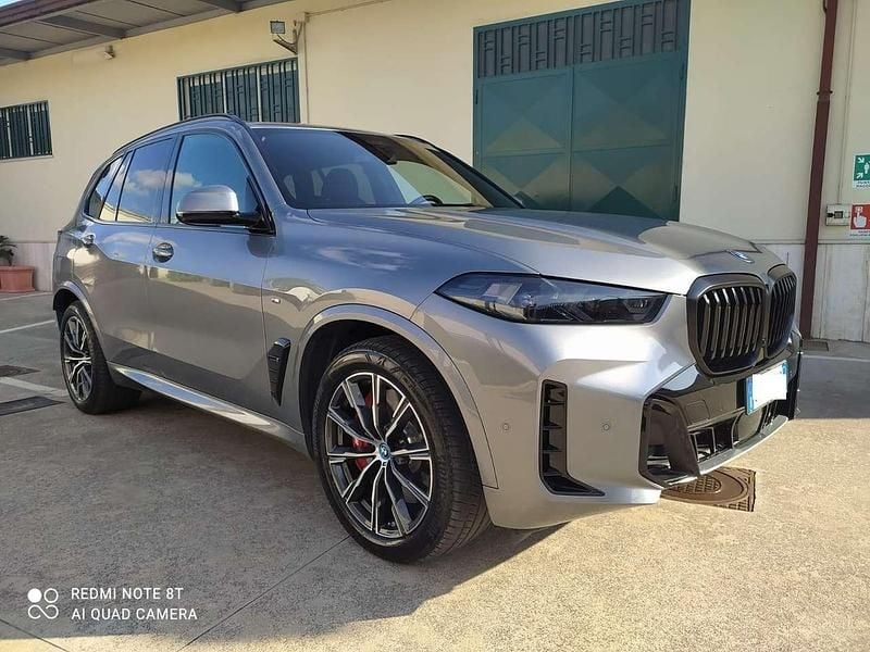 Usata BMW X5 M Sport 313 CV (230 kW) 2023 Skycrapper grey metallic SUV