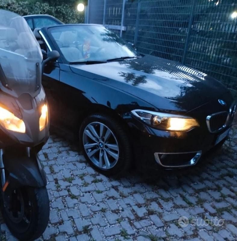 Usata BMW 220 Luxury Line 184 CV (135 kW) 2015 Cabrio