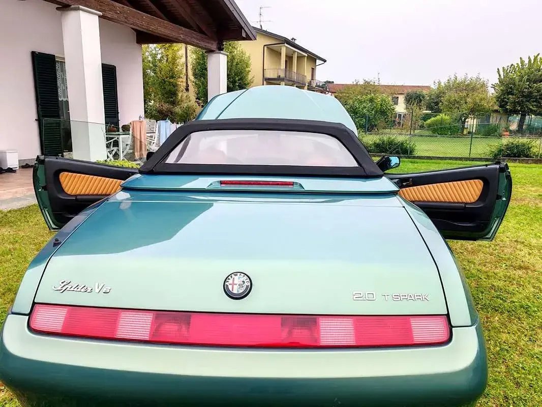 Usata Alfa Romeo GTV 155 CV (114 kW) 1998 Verde Coupé
