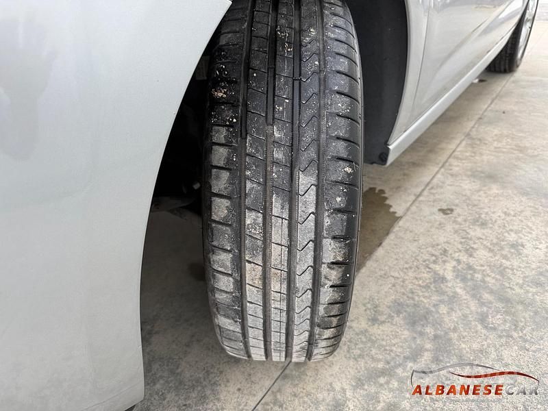 Usata Citroën C3 Exclusive 106 CV (77 kW) 2016 Grigio Berlina