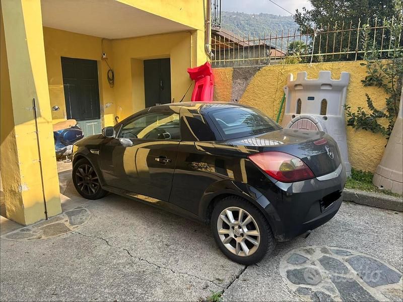Usata Opel Tigra 2008 Nero Cabrio