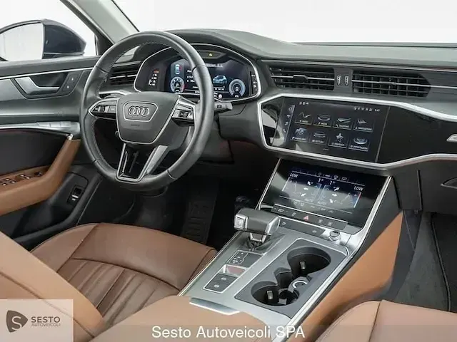 Usata Audi A6 Advanced Plus 204 CV (150 kW) 2024 Blu firmamento metallizzato Berlina