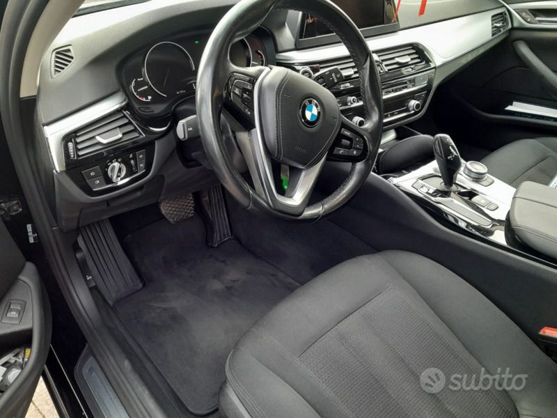 Usata BMW 520 190 CV (139 kW) 2018 Nero Berlina