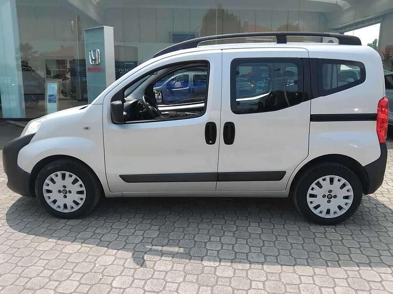 Usata Citroën Nemo 75 CV (55 kW) 2011 Grigio Monovolume