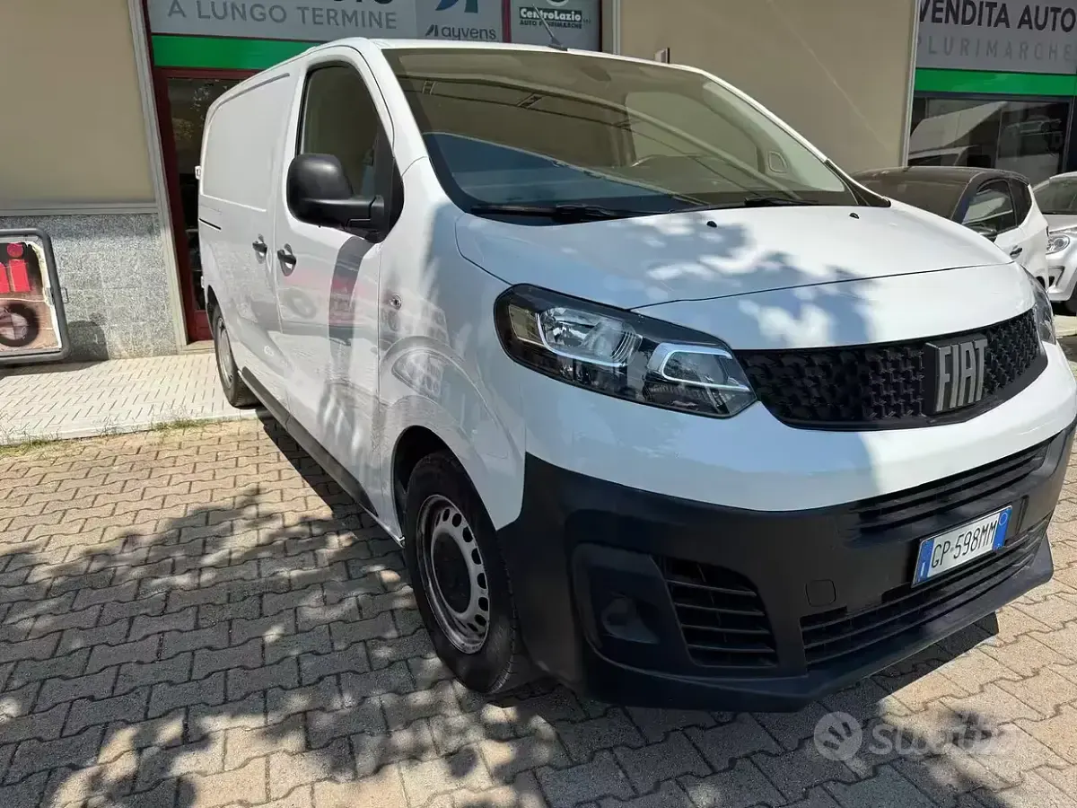 Usata Fiat Scudo Business 102 CV (75 kW) 2023 Bianco Furgone